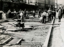 Przebudowa ulicy Spokojnej w Lublinie - betonowanie jezdni