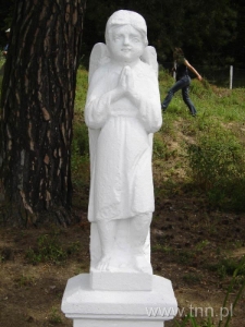 Rzeźba anioła