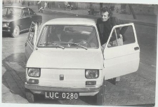Jan Welik przy fiacie 126p