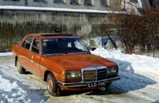 Mercedes-Benz W123