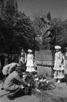 Pomnik Konstytucji 3 Maja na placu Litewskim w Lublinie