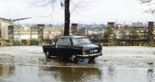 Peugeot 404 na Alejach Zygmuntowskich w Lublinie