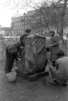 Pomnik Konstytucji 3 Maja na placu Litewskim w Lublinie