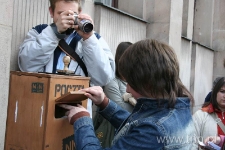 Wysyłanie listów, "Listy do Henia" - 2006 r.