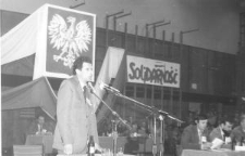 Czesław Niezgoda podczas Zjazdu NSZZ &bdquo;Solidarność&rdquo; w 1981 roku