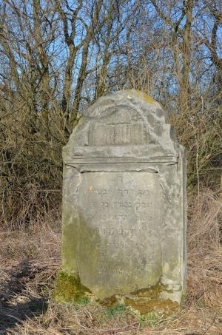 Cmentarz żydowski w Biskupicach &ndash; macewa Jaakowa Meira, syna Eliezera