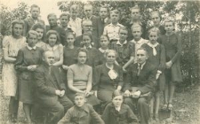 Absolwenci Szkoły Podstawowej nr 5 im. Kr&oacute;lowej Jadwigi w Zamościu