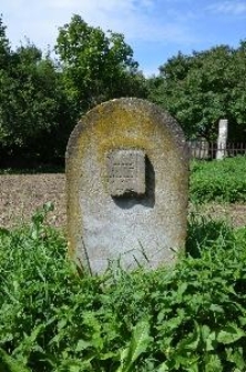 Fragment macewy na cmentarzu żydowskim w Chełmie