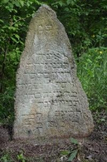 Cmentarz żydowski w Czemiernikach – macewa Chaji, córki Josefa