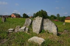 Macewy na cmentarz żydowskim we Frampolu