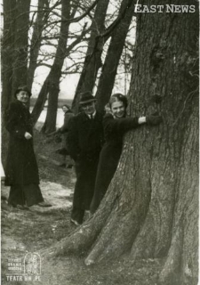 Rodzina Hartwig&oacute;w podczas spaceru w Lubartowie