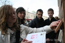 Wysyłanie list&oacute;w do Henia Żytomirskliego - "Listy do Henia" 2007