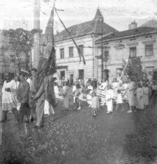 Procesja Bożego Ciała na placu Władysława Łokietka w Lublinie