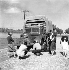 Pracownicy Zakładu Jajczarsko-Drobiarskiego w Lublinie