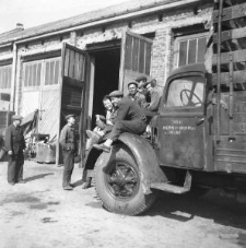 Pracownicy Zakładu Jajczarsko-Drobiarskiego w Lublinie