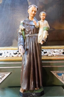 Rzeźba św. Antoniego Padewskiego
