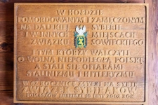 Tablica od Związku Sybiraków