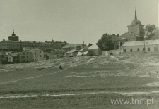 Plac przy ulicy Ruskiej w czasie plantowania