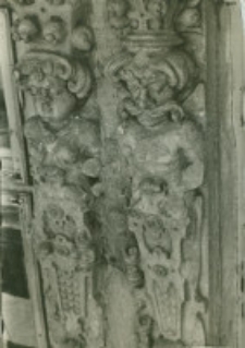 Rzeźby barokowe w kamienicy Sobieskich przy ulicy Rynek 12
