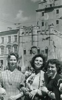 Izolda Dobkiewicz-Kęsik na placu Kr&oacute;la Władysława Łokietka w Lublinie