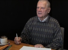 Dom rodzinny, podwórko i sąsiedzi - Janusz Hajkowski - fragment relacji świadka historii [WIDEO]