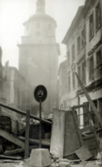 Ulica Bramowa - widok na Bramę Krakowską w Lublinie. Fotografia