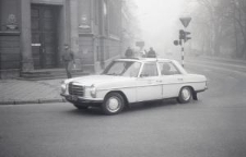Mercedes-Benz W114 na Krakowskim Przedmieściu w Lublinie