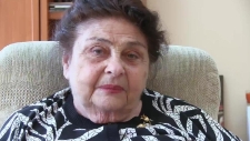 Zabranie babci Miriam Rosen z getta do szpitala - Henrika Shvefel - fragment relacji świadka historii [WIDEO]