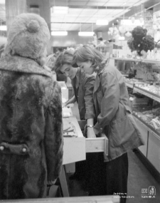 Powszechny Dom Towarowy &bdquo;Sezam&rdquo; w Lublinie