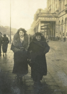 Kobiety na Krakowskim Przedmieściu w Lublinie