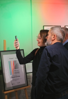 &bdquo;Kolor czy&hellip;?&rdquo; &ndash; wystawa fotografii Edwarda Hartwiga