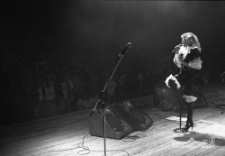 Beata Kozidrak podczas koncertu zespołu BAJM w Lublinie