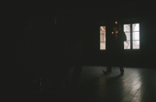 „W cieniu nienawiści rosną kwiaty” – przedstawienie szwedzkiego Teatru Albatross