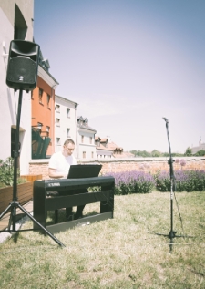 Miasto Poezji „Przestrzeń dla Wierszy” 2024 – Piosenki z ulicy