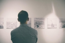 1954. Wystawa fotografii Edwarda Hartwiga