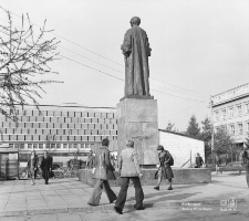 Plac Marii Curie-Skłodowskiej w Lublinie (UMCS)