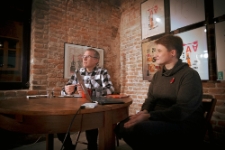 Opowieść o ludziach, kt&oacute;rzy nie poddali się Putinowi &ndash; spotkanie z Maszą Makarową