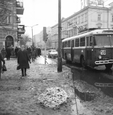 Trolejbus nr 50 na Alejach Racławickich w Lublinie