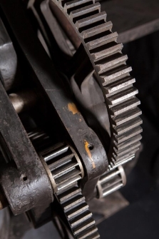 Krajarka jednonożowa firmy &bdquo;krause&rdquo;, detal