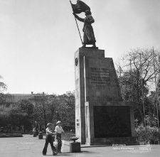 Pomnik Wdzięczności na placu Litewskim w Lublinie