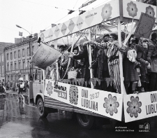 Parada z okazji Dni Lublina 1973 &ndash; ulica Kr&oacute;lewska w Lublinie