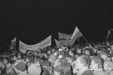 Manifestacja z okazji obchod&oacute;w Święta Niepodległości 11 Listopada na placu Litewskim w Lublinie