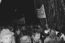 Manifestacja z okazji obchod&oacute;w Święta Niepodległości 11 Listopada na placu Litewskim w Lublinie