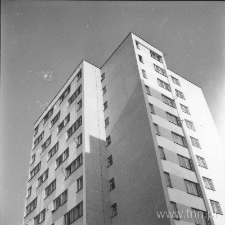 Bloki mieszkalne Sp&oacute;łdzielni Mieszkaniowej &bdquo;KOLEJARZ&rdquo; przy ulicy B. Bieruta