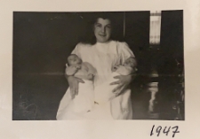 Bertha Kichelmacher (Bella Kay) z bliźniętami Lucienne i Henrim Marcelem