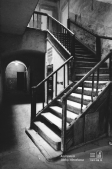 Ulica Dominikańska 7 w Lublinie &ndash; klatka schodowa