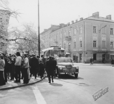 Ulica Gabriela Narutowicza w Lublinie &ndash; przystanek autobusowy