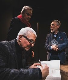 Spotkanie wokół książki Łukasza Garbala "Wańkowicz. Życie na kraterze"