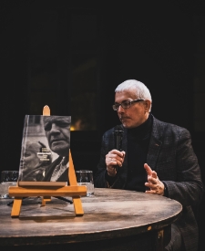 Spotkanie wokół książki Łukasza Garbala "Wańkowicz. Życie na kraterze"