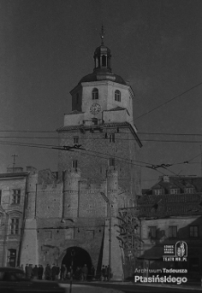 Brama Krakowska w Lublinie &ndash; widok z ulicy Koziej